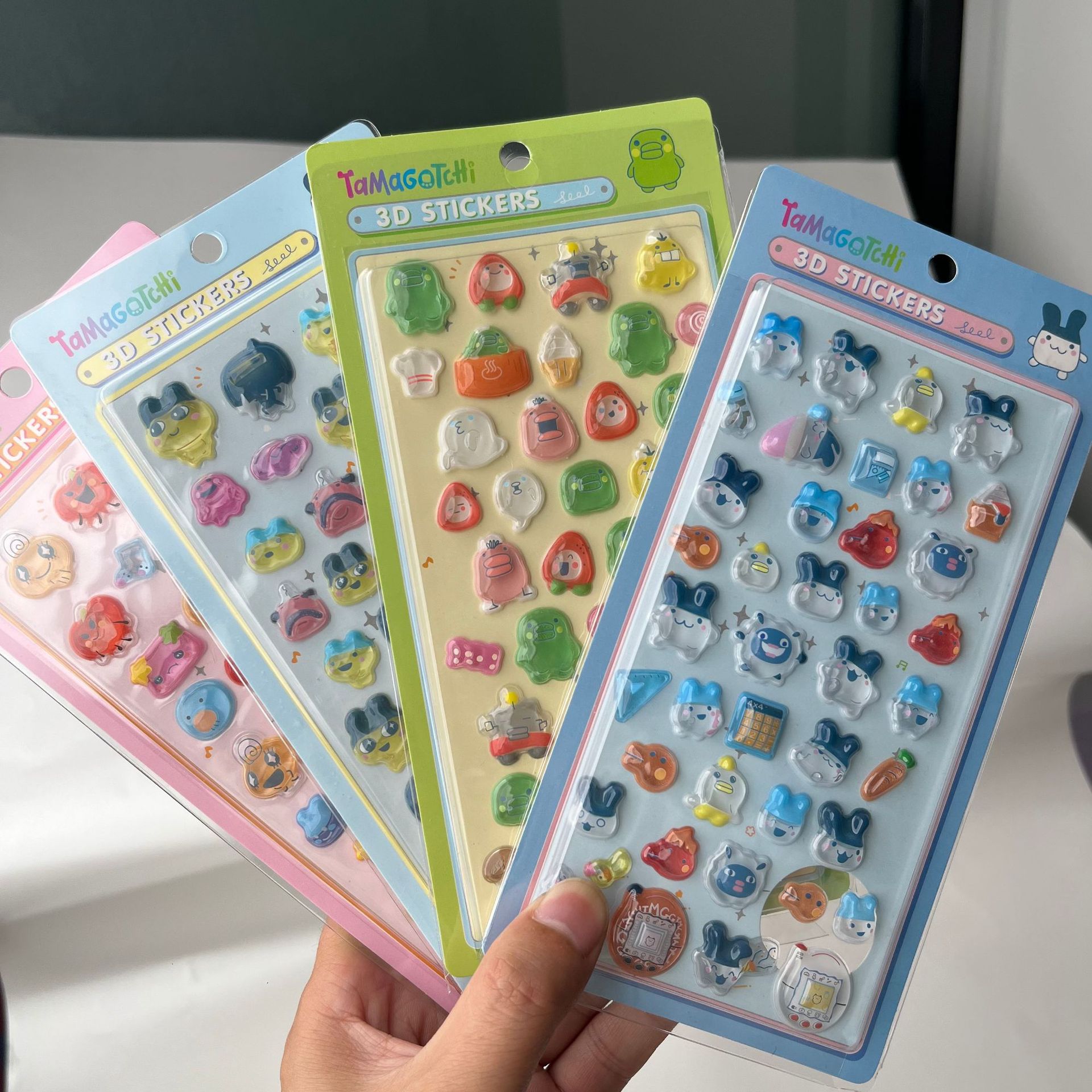 Cute Tamagotchi 3D Puffy Stick - đánh giá và giá Tablet Cute Accessories
