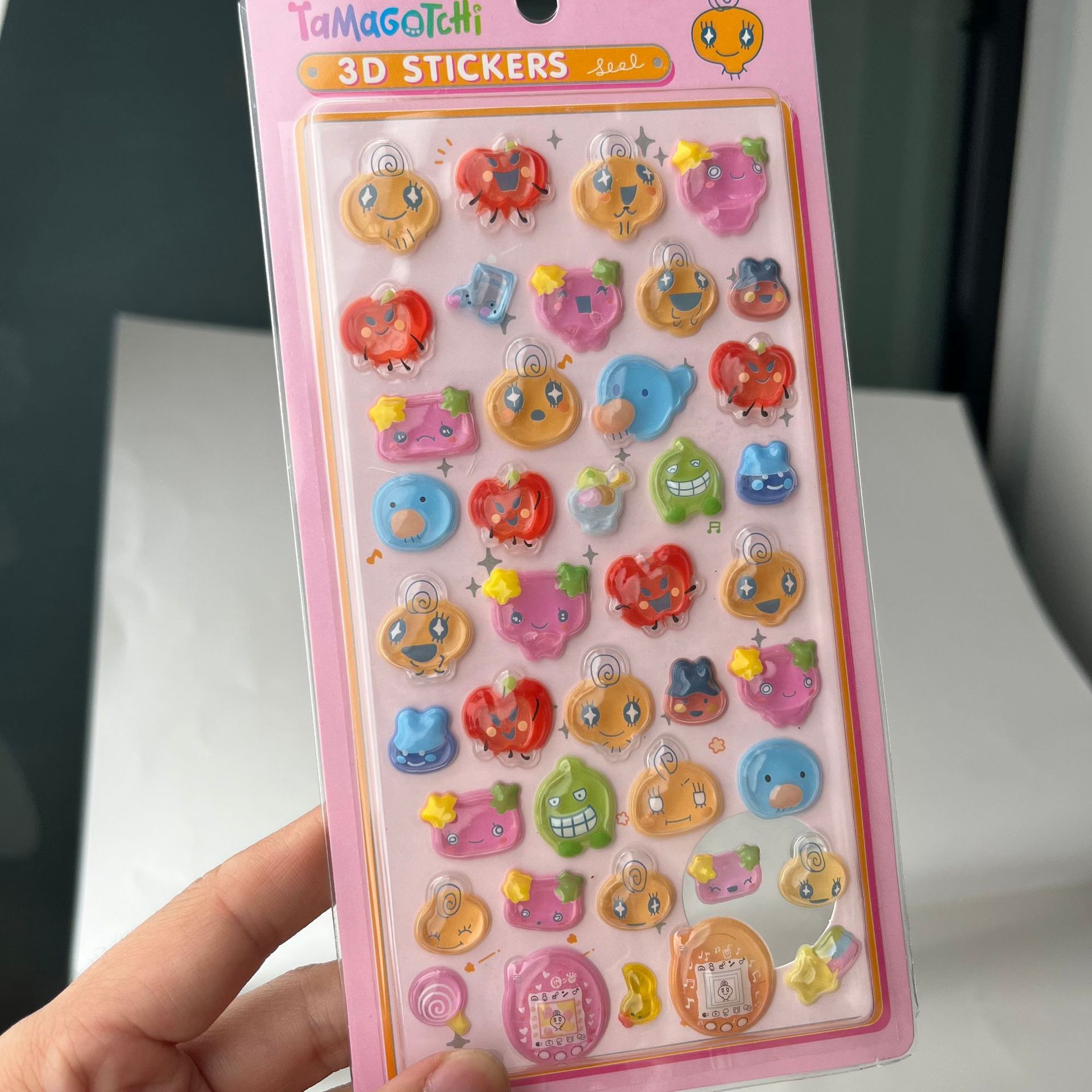 Cute Tamagotchi 3D Puffy Stick - đánh giá và giá Tablet Cute Accessories